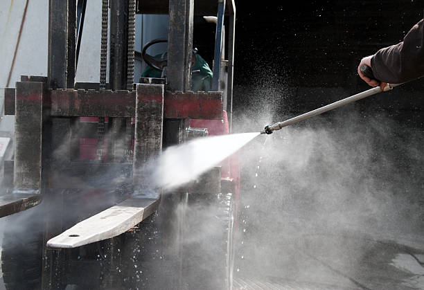 Best Commercial Pressure Washing  in Commack, NY